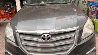 Toyota Innova 2013 2.0E - 110000 km