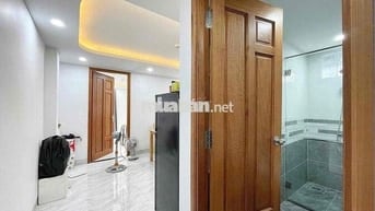 CĂN HỘ 1 PHÒNG NGỦ + 1 PHÒNG BẾP FULL NỘI THẤT NGAY DƯƠNG QUẢNG HÀM