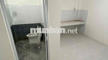 Em chi thuê nhà nguyên căn tổng dt 75m2 ở quận thủ đức