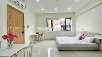 CHDV full nội thất ban công, cửa sôt cực thoáng ngay khu Bàu Cát