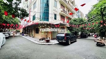MỸ ĐÌNH - PHÂN LÔ OTO VỈA HÈ KINH DOANH - THANG MÁY - AN SINH RẤT TỐT
