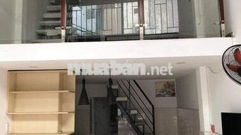 Nhà hẻm Nguyễn Hữu Cảnh. P.22. Bình Thạnh 3.2x8.5m.2PN 3WC; 14tr (TL)