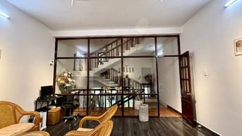 Nhà 5 tầng có hầm mặt tiền Sông Đà khu Sân Bay 5x19 chỉ 20tỷ