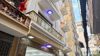 Chính chủ cho thuê nhà 6 Tầng,70m2 thang máy tại: Cầu Giấy-Hà Nội
