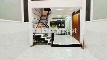 NC 4pn5wc 56m2 full nội thất hẻm 111 Phạm Văn Chiêu