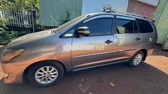 Toyota Innova 2013 2.0E - 95000 km