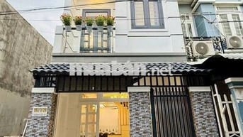 BÁN NHÀ SHR Ở GẦN CHỢ CẦU ĐỒNG - NGÃ TƯ GA Q12. GIÁ : 4,53 TỈ