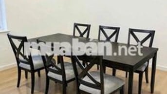 cho thuê 1 phòng 28m2 đủ đồ cơ bản, wc riêng. Nhà mặt phố Thuỵ khuê,