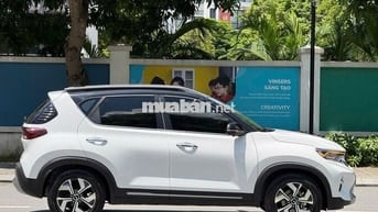 Kia Sonet 2024 1.5 Premium	 - 20000 km