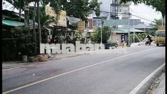 NHÀ CẤP 4 1PN MẶT TIÊN NGUYỄN BÌNH TIỆN Ở BUÔN BÁN LÀM KHO CÓ SÂN ĐỖ