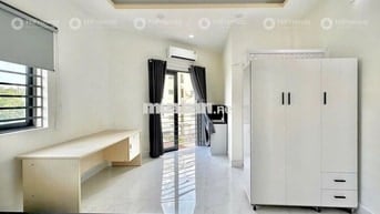 CHDV FULL NỘI THẤT BAN CÔNG PHÒNG MỚI SIÊU ĐẸP ĐƯỜNG LÂM VĂN BỀN