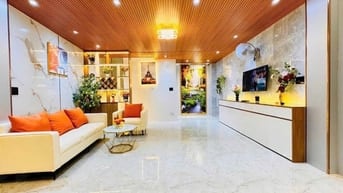 Định cư nước ngoài bán nhanh nhà căn 38,5m2 giá 2tỷ350tr Trần Bá Giao 