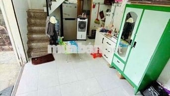 Nhà bán 2 tầng hẻm 90 Bông Sao, k lộ giới, hoàn công đủ, P5 Q8