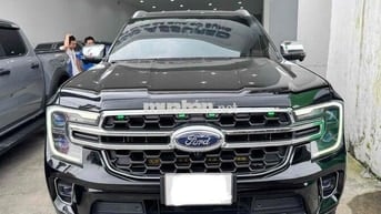 Cần bán Ford Everest 2023 Titanium+ 2.0 AT 2 cầu