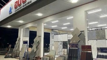 BÁN SHOWROOM NỘI THẤT góc 2 Mặt Tiền đường Trảng Bom- Đồi 61, ngay KCN