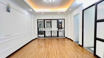 BÁN NHÀ ĐỀN LỪ - HOÀNG MAI: 35M², 5 TẦNG - OTO QUA CỔNG, GẦN HỒ!