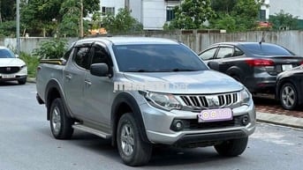 Mitsubishi Triton GLX 2015MT 4x2 xe đẹp k lỗi nhỏ