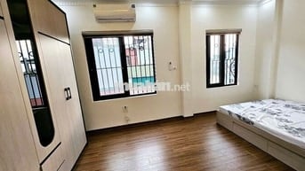 Ngọc Lâm - Nguyên Căn - 5TẦNG- Thang Máy  Full Đồ - 15Tr