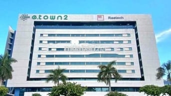 Ngay Etown Cộng Hòa ,60m2,  5.4 tỷ,Tặng gpxd 5 tầng. cách mặt tiền 10m