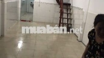 Cho thuê nguyên căn hẻm xe hơi, hẻm 45 Tân Trụ, f 15, tân bình 6tr