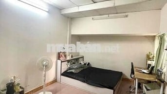 Tìm 1 nữ ở ghép Hàng Xanh, Bình Thạnh