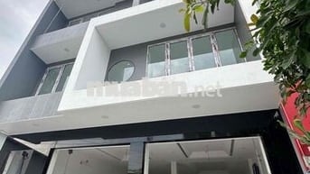 🌸STUDIO SẴN MÁY LẠNH,KỆ BẾP MỚI,CHỈ TÍNH ĐIỆN NUỚC RẺ NGAY CẦU BÀ HOM