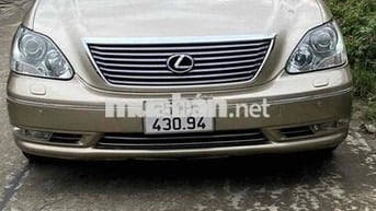 Lexus LX2025 - 140000 km