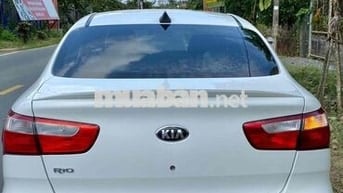 Kia Rio 2016 1.4 MT Sedan - 75000 km