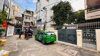 Hai mặt hẻm Nhiêu Tứ 10 x 22m 202m2 đất GPXD cao tầng chỉ 25.9 tỷ