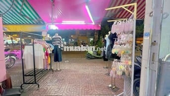Cho thuê mặt tiền đường Minh Phụng 32m2 nở hậu