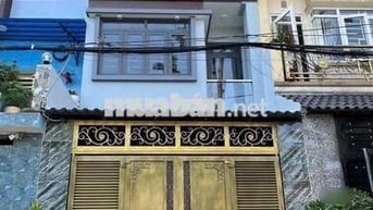 Cần cho thuê nhà HXH 118/4A Trần Quang Diệu P.14 Q.3