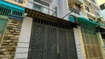 Chú Sáu nhờ bán 3 tỷ 050 nhà 74m2 đường Tô Hiến Thành, P5, Q10. Sổ sẵn