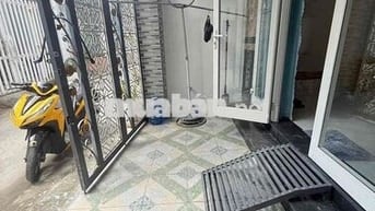 CHO THUÊ NHÀ HẺM 876 TRẦN NAM PHÚ