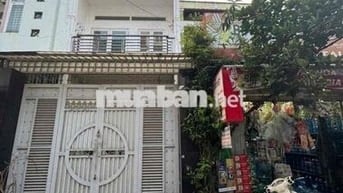 cho thuê nhà 1/ đs 3 p9 (4x17) 3 pn , 2wc hẻm xe tai