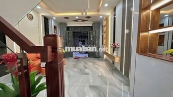 Bán nhà Nguyễn Công Hoan, Phú Nhuận – hẻm ô tô, 32m² giá chỉ 4.1 tỷ!