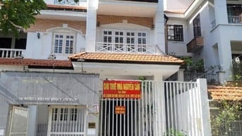 Cho thuê Biệt thự Mặt tiền ~700m2 Khu Phan Xích Long, Quận Phú Nhuận.