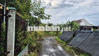 Bán gấp lô đất vườn 1.218 m2 (2 sổ) gần đường Hùynh Thị Luông, xe hơi