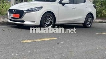 Mazda 2 2023 1.5 Luxury - 23000 km
