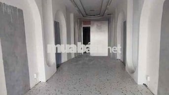 Cho thuê nguyên căn trệt rộng 70m2 mặt tiền Nguyễn Oanh