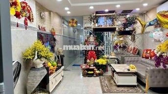 Căn hộ tầng trệt quận 4, 56m2, có thể kinh doanh, chỉ 4.9 tỷ