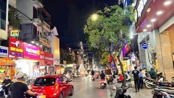 Nhà 6T vị trí vàng Mp Bạch Mai vỉa hè kd sầm uất dt 40m mt 5,5m 