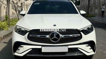 Mercedes Benz GLC Class 2023 - 9000 km