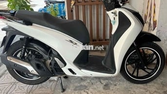 xe 9 chủ bao kí sang tên