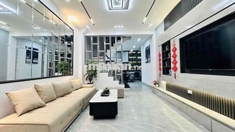 🏡 BÁN NHÀ XUÂN THUỶ – 42m² – CÁCH Ô TÔ 40M – GIÁ HƠN 10 TỶ