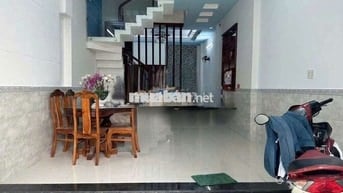 NHÀ 1TRỆT 3LẦU 1TUM SÂN THƯỢNG 4PN 5WC GẦN VẠN PHÚC 16TRIỆU