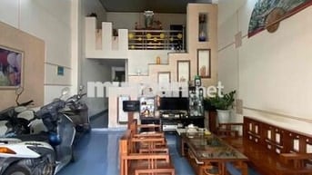 Bán nhanh nhà kiệt ô tô Sơn Trà, gần cầu sông Hàn