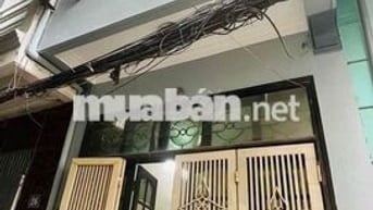 Chính chủ cho thuê nhà riêng 4 tầng 4 ngủ giá tốt