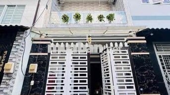 BÁN NHÀ HẺM XE HƠI PHẠM VĂN HAI Q.TÂN BÌNH  - 123,7M2 NHỈNH 6 TỶ .