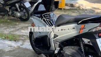 air blade xám xi măng biên 43 thân tài