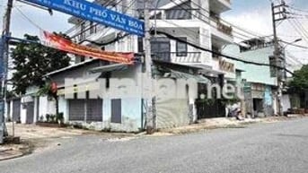 Bán nhà Hẻm 6m  kế bên Eon Tân phú. 4x10. 2 tầng 2pn  3ty5 . sổ vuôn v